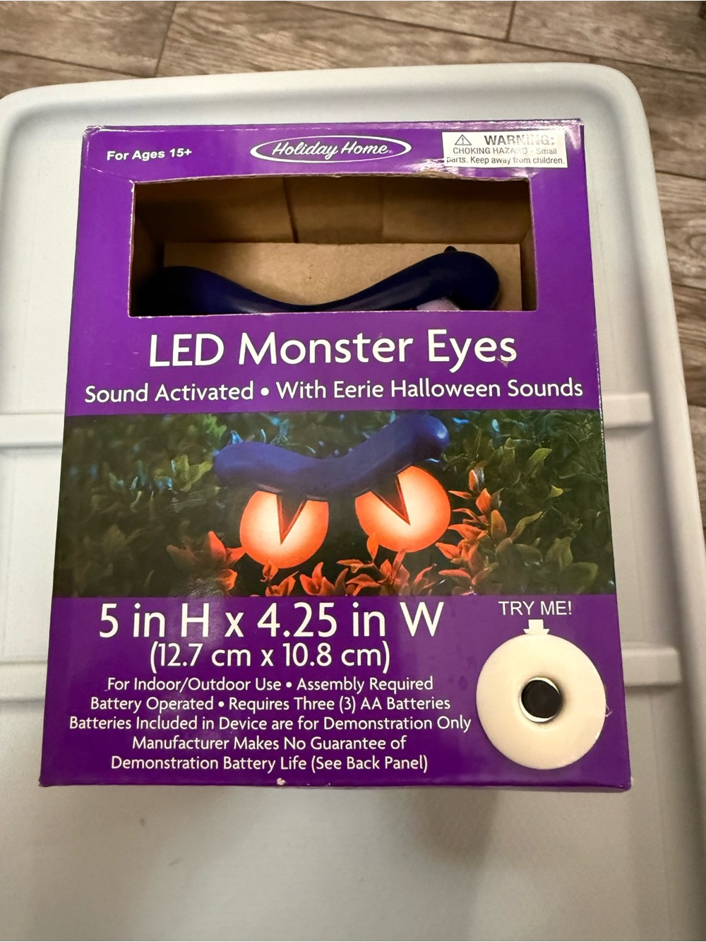 LED Monster Eyes - Purple Sound-Activated Halloween Lights